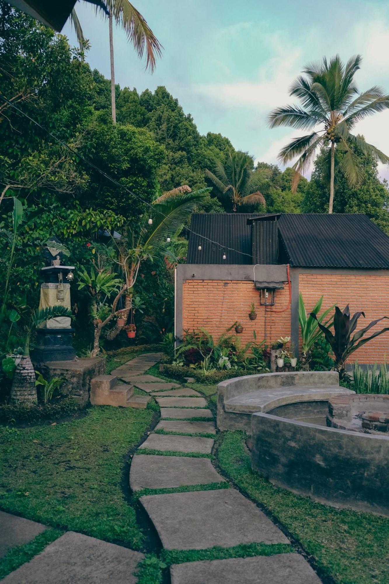 Moondock Luxury Camp Hotel Munduk  Exterior photo